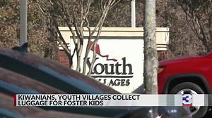Kiwanis Club, Youth Villages collect luggage for foster children