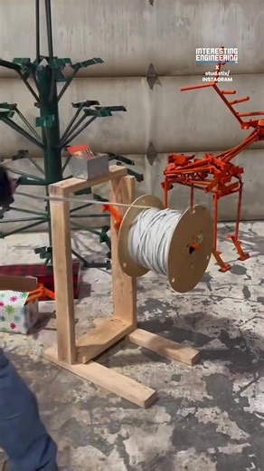 Effortlessly Manage Cable Spools with This Tool