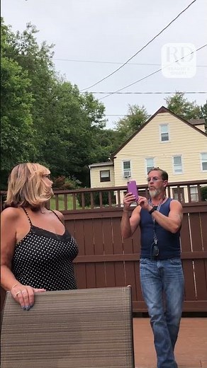 Husband Gives Wife a Photoshoot After a New Haircut