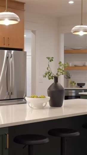 January brings a reset - but the most successful moves aren’t reactive. They’re intentional. Whether buying or selling, the market rewards clarity, preparation, and thoughtful strategy. This is the season to understand your position and move with confidence. #MorganWombleGroup #Compass #NewYear #RealEstate #RaleighRealtor | Morgan Womble Group | Facebook