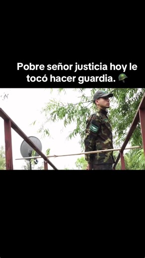 Pobre Señor Justicia: La Guardia Del Día