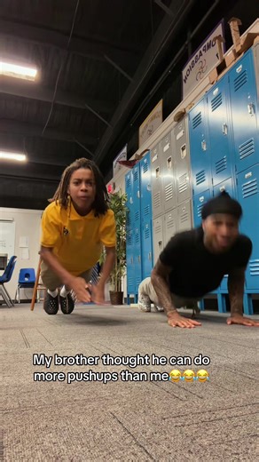 Yt Eli unique👀😳#teameli #eliunique | push ups