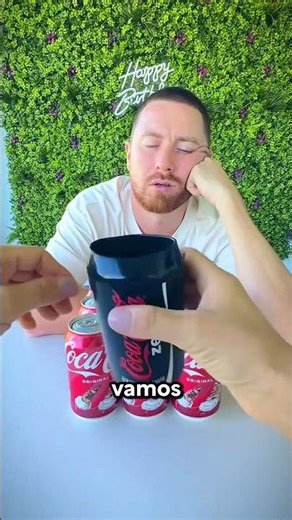 Converti Uma Coca-Cola Normal Em Uma Preta 😱 #Catsoftiktok #CatLovers #FunnyCats #catcartoon #fyp