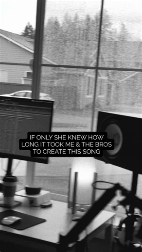 I • AM • Apolllo on Instagram: "// 🖤❤️‍🩹 #explorereels #reels #newmusic"