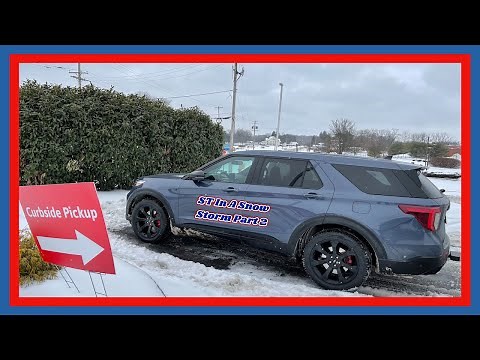 2021 Ford Explorer ST In A Snow Storm
