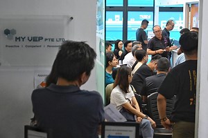 Queues at VEP application centres in Singapore, JB after news of enforcement from July 1