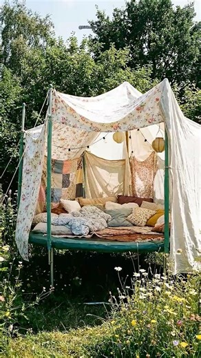An Old Trampoline Became a DREAMY Canopy Day Bed in a Meadow 🌼