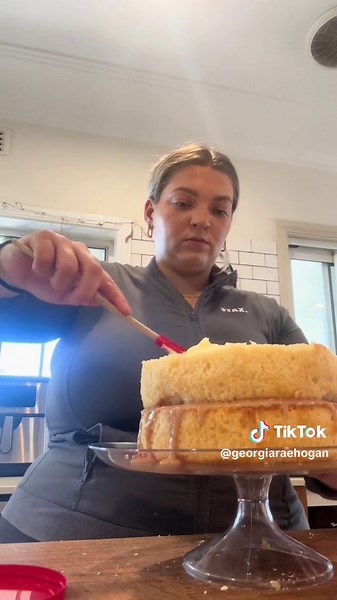 DIY Butterfly Cake for Violets Cake Smash! Stunning 1st Birthday Cake