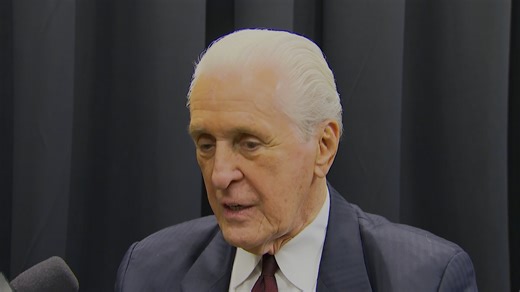 Riley reflects on year as host of NBA Showtime