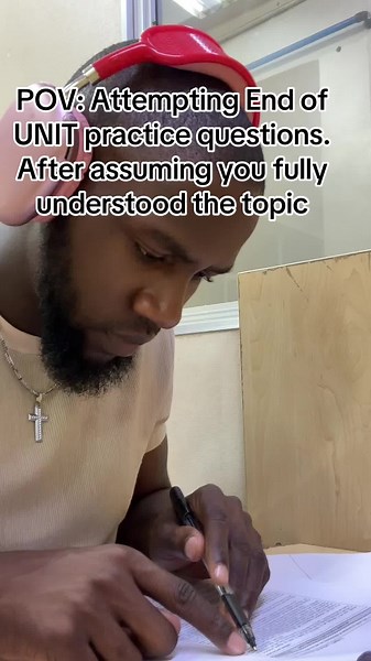 Who can relate??? 😂🙌🏿When you want to attempt END OF UNIT practice questions😂😂. #accountingexamsbelike #accountingpracticequestions #accountingquestionsfyp #foryoupage #fypppp #zimaccountingstudent