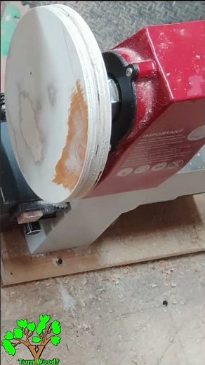 DIY Sanding Table for the Axminster AW205WL mini lathe.