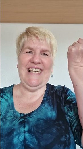 sich einfach mal ein Lachen-ins-Gesicht-werfen | Lachen ohne Grund