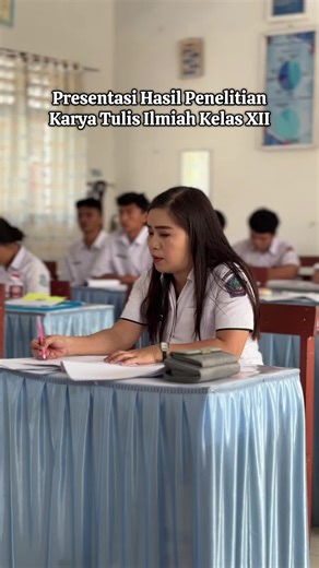 Presentasi Hasil Penelitian Karya Tulis Ilmiah Kelas XII