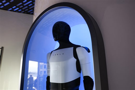 Elon Musk Says Tesla To Start Selling Humanoid Robots In 2027