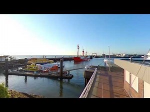 Pnorama Video - Cuxhaven Alte Liebe mit alten Hafen | 4k Video