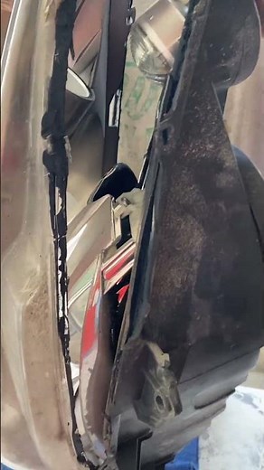 Opening Peugeot 307 headlights + LED projector installation