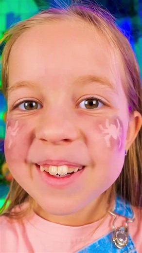 Spooktacular Wednesday Makeup Fun! 🎃✨