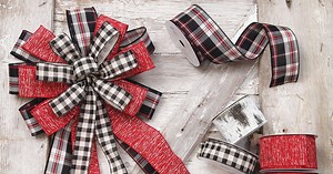 How to Tie A Christmas Bow Like a Pro | Prairie Gardens & Jeffrey Alans