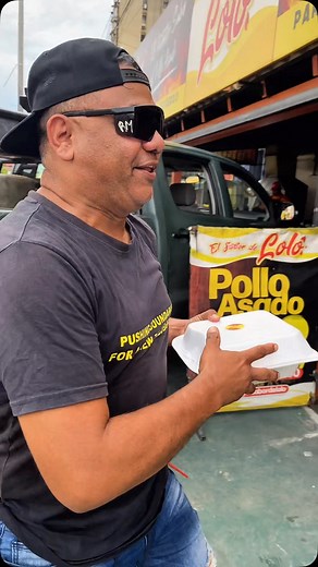 Hiram Mercado on Instagram: "COMÉTELO TODO 😅 . . . . . #viralreels #viralvideos #viral #maracuchoarrecho #maracaibocity #maracuchosenmiami #maracuchosenorlando un #maracaibo #maracuchosenelmundo #maracuchosenchile #maracuchosporelmundo #humor #humormaracuchos #humorzuliano"