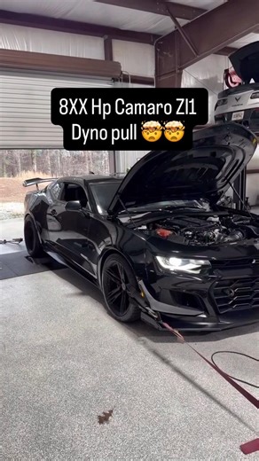 Beautiful Murdered out Camaro Zl1 pull 🤯🤯