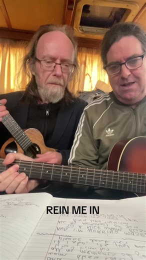 #ukulele #acousticguitar #oliviadean #samfender #reinmein