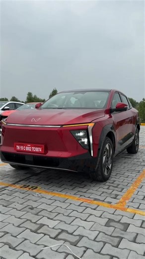 MahindraXEV9e Review #mahindra #xev #9e #mahindraxev9e #xev9e #suv #electric #ev