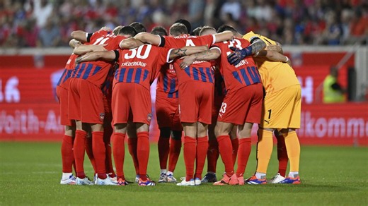 Frank Schmidt on "unbelievable" Chelsea tie and how Heidenheim keep on winning in the UEFA Europa Conference League