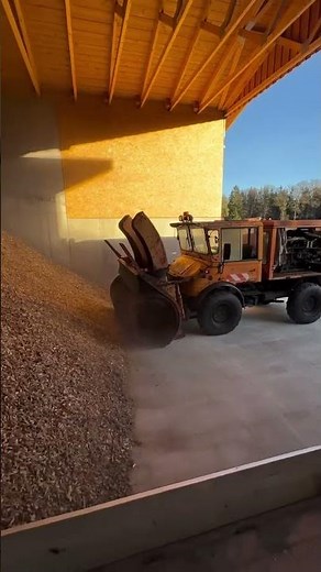 😱Some problems require special solutions, such as using a Mercedes-Benz Unimog U 406 with a...