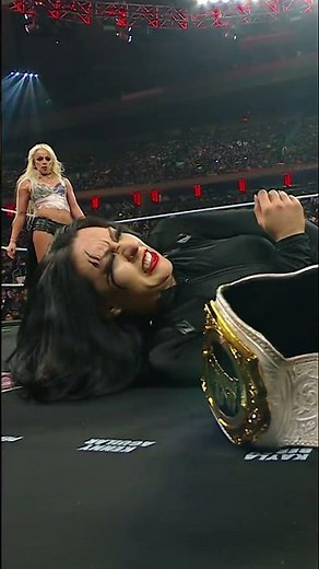 Liv Morgan disrespecting the champ 😘