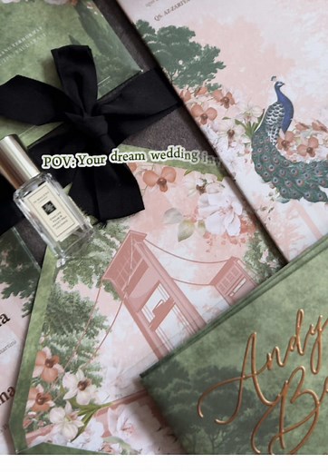 Undangan pernikahan Andyra & Bagas🤍 | Single hardcover Envelope Texture paper finishing with gold foil and emboss. Design & Printed by Papermint Invitation. #weddingstationery #fyp #papermintjogja #papermintinvitation #undangan #undangannikah #undangancustom #singaporewedding #undanganjakarta #undanganhijau #undanganaesthetic #peacockinvitation