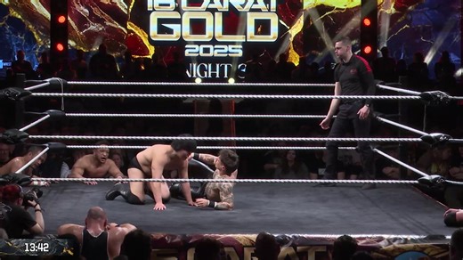 Komplettes Match kostenlos auf YouTube: Daisuke Sekimoto & Astronauts vs. Planet Gojirah & Elijah Blum - wXw 16 Carat Gold 2025 Night 3 Ein absolutes Highlight von Night 3 bei wXw 16 Carat Gold 2025: Die japanische Powerhouse-Legende Daisuke Sekimoto verbündet sich mit den technisch brillanten Astronauts (Fuminori Abe & Takuya Nomura) und trifft auf das ungleiche, aber brandgefährliche Trio aus Planet Gojirah (Robert Dreissker & Marc Empire) und Elijah Blum. Ein wilder Clash aus Stilrichtungen, 