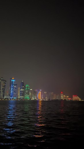 Doha SkyLine 🇶🇦🇶🇦 #skyline #doha #nightout #nightsky #qatar2022 #foryoupage #qatarbd #bdtiktokofficial #tiktokqatar #foryou #tiktokph #tiktokindia #explore #trending #fypシ #cityview