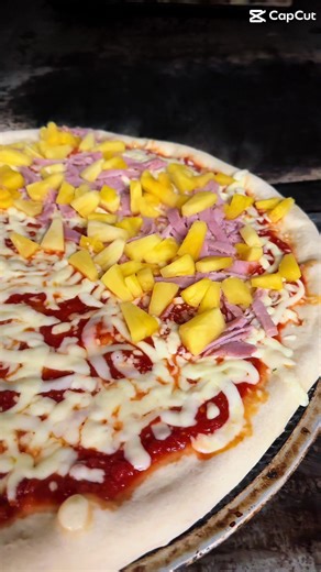 Delicious Hawaiian Pie Recipe with Pineapple