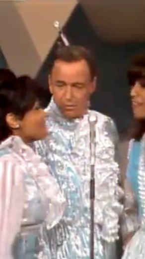 Sipping sweet blindness with Frank Sinatra & The 5th Dimension 🎶✨Full performance available to watch on Sinatra’s YouTube channel. https://youtu.be/U60ixsEQUrA?si=hCH9Cj6cykEKVvk5 | Frank Sinatra