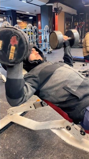 The BEST Chest Exercises (10 SCIENCE BACKED CHEST MOVES)