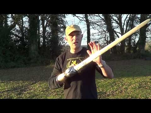 Indian gauntlet-sword 'pata' - looking at history, form and martial art