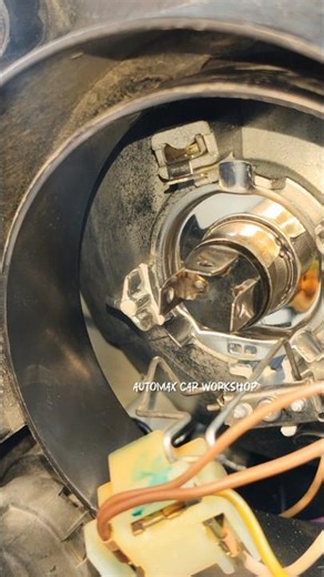 Car Headlight Bulb Not Working? Check & Replace Easily😳