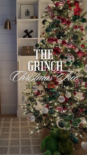 Kaycie | Interior Design, DIY on Instagram: "My daughter’s favorite Christmas movie has been How the Grinch Stole Christmas ever since she was a little girl so this year we put together a Grinch themed Christmas tree in her room! This was so much fun to do together and it turned out so cute! What’s your favorite Christmas movie? #howthegrinchstolechristmas #christmastree #grinchmas #christmastreedecorating"