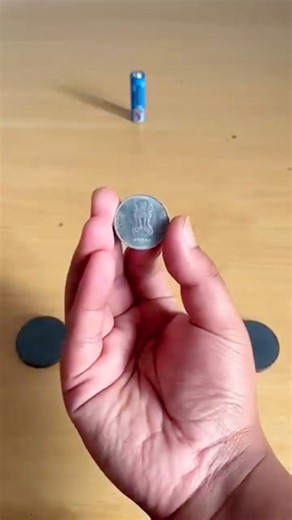 🧲magnetic power and🔋battery power experiment #experiment #shorts #battery #magnetic