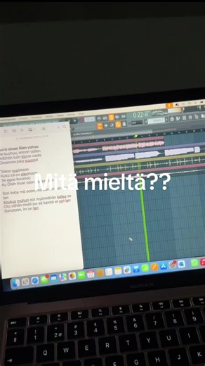 Mitä mieltä?? – Kommentoi uusi suomimusiikki video