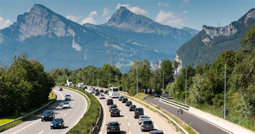 Zwitserland wil ‘doorrijtaks’ invoeren: wie niet blijft slapen, betaalt extra