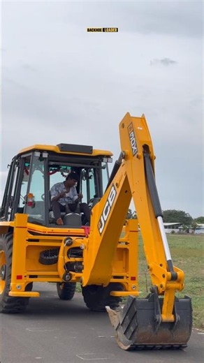 JCB 3DX BACKHOE LOADER ROAD WORK