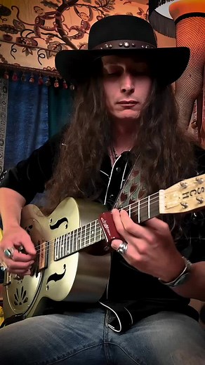 If Stevie Ray Vaughan was Delta Blues… “Cold Shot” Slide Cover.#Blues #Guitar #Slide #SlideGuitar #GuitarSolo #Guitarra #Rock #Fingerstyle #Acoustic #ResonatorGuitar #DeltaBlues #JustinJohnson