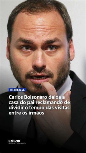 Carlos Bolsonaro deixa a casa do pai reclamando das visitas entre irmão