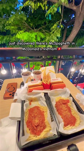 Their McSpaghetti comes in Small, Medium and Large sizes as well! #mcdonalds #mcdonaldsvietnam
