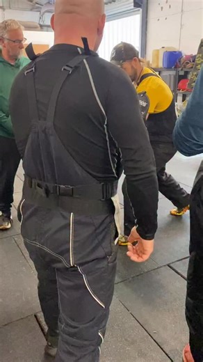 5.4K views · 874 reactions | Training strike - re atack..Some skill from last workshop in UK. One of the good one to train protection properly. Love the mechanism, coordination and unlimited movement with sleeves. Little detayils - huge different. Not good for lazy and apron helpers ❌ #like #fod #sharing #caring | Jany Böhm | Facebook