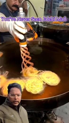 This Machine Makes Jalebi at INSANE Speed 😲