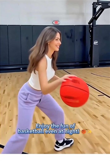 Glow in the Dark Light Up LED basketball #basketball #glowbasketball #nightlightbasketball #shine #glow
