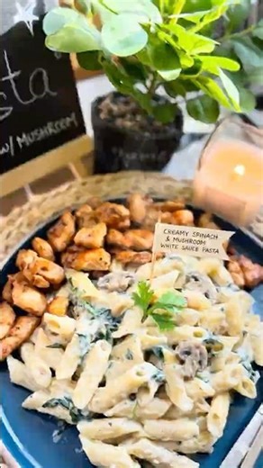 **Creamy spinach&mushroom pasta with Peri Peri Chicken** #viral #food #viralvideo #cooking