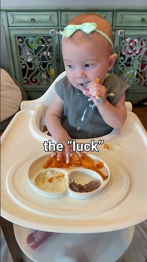 Toddlers don’t magically wake up and know how to eat all sorts of food…🌱